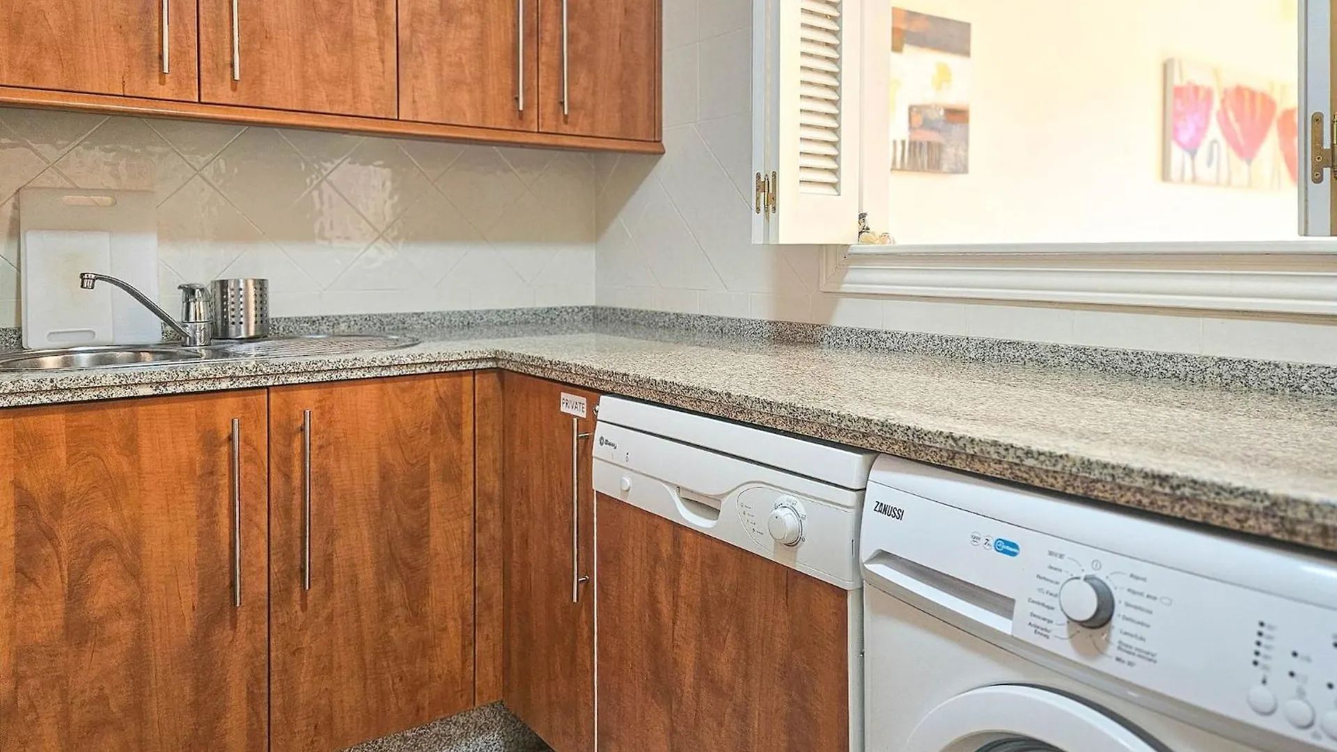 Apartment 1 Bed In Los Lagos De Santa Maria, Elviria Marbella Spain