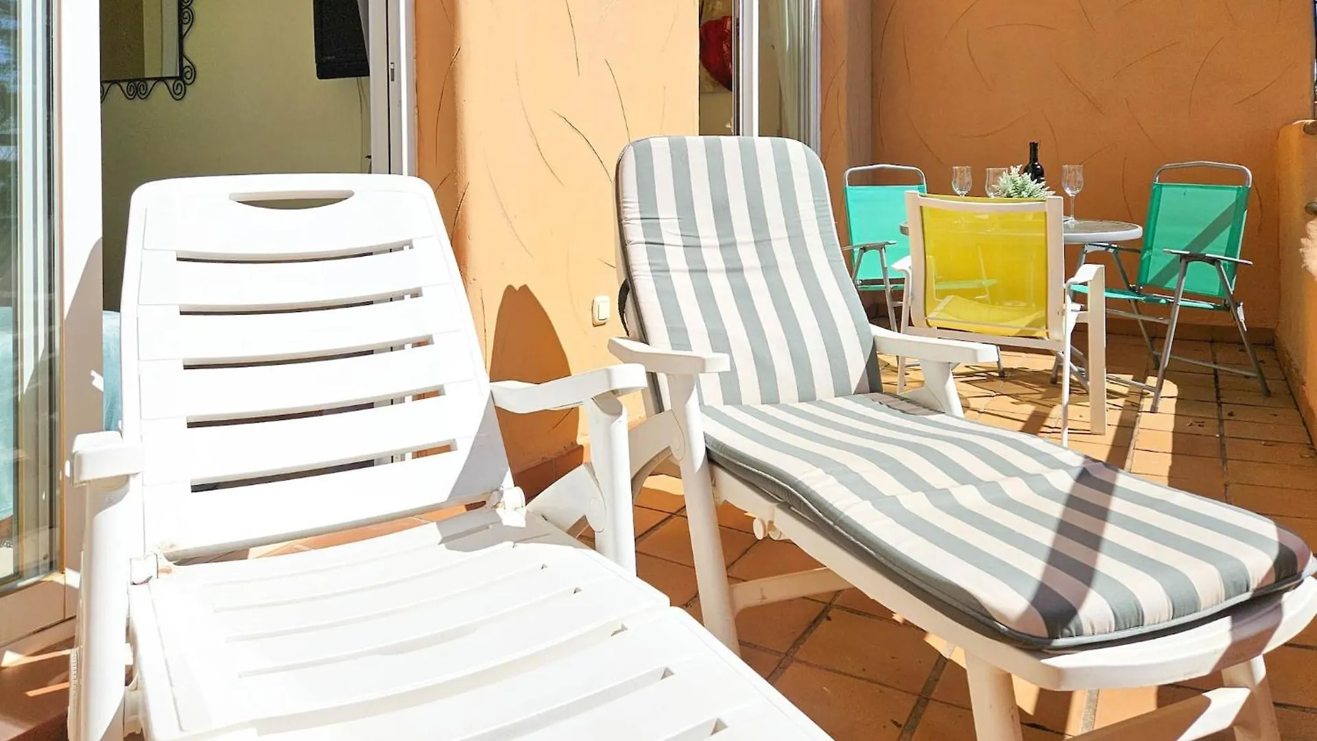 1 Bed In Los Lagos De Santa Maria, Elviria Marbella Apartment